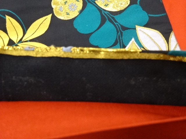  葉に華文模様織出し袋帯